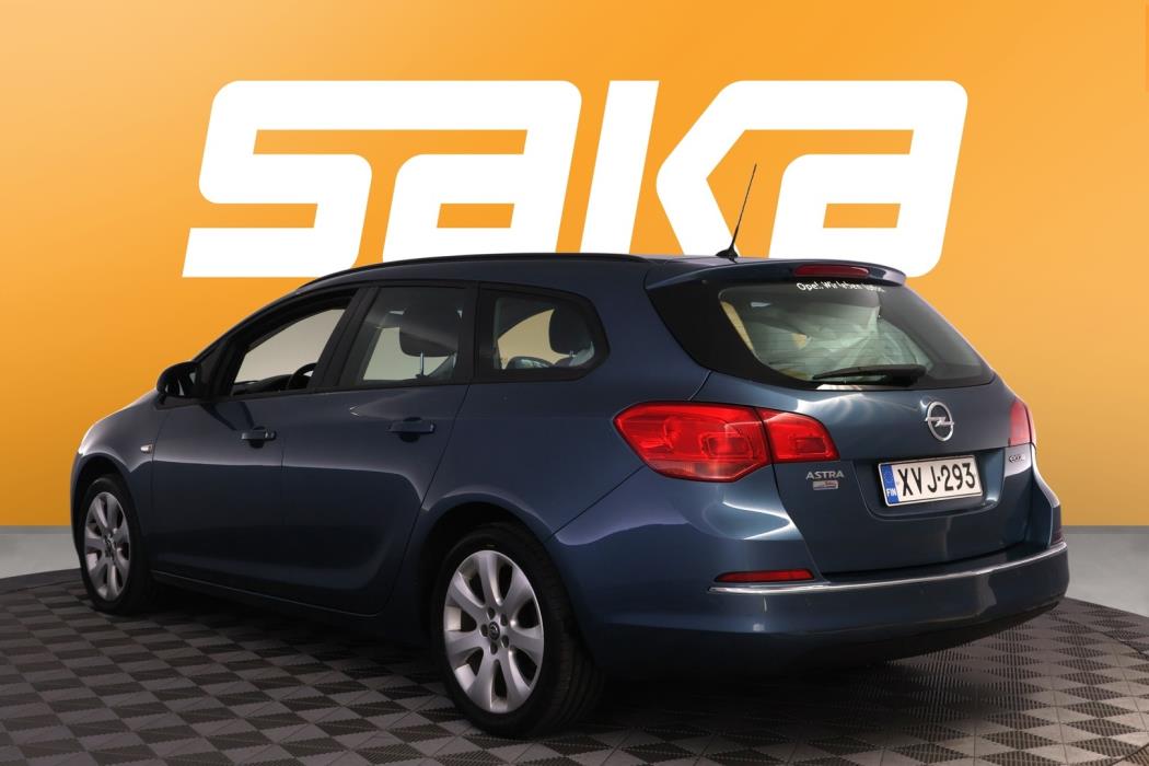 OPEL Astra 2013
