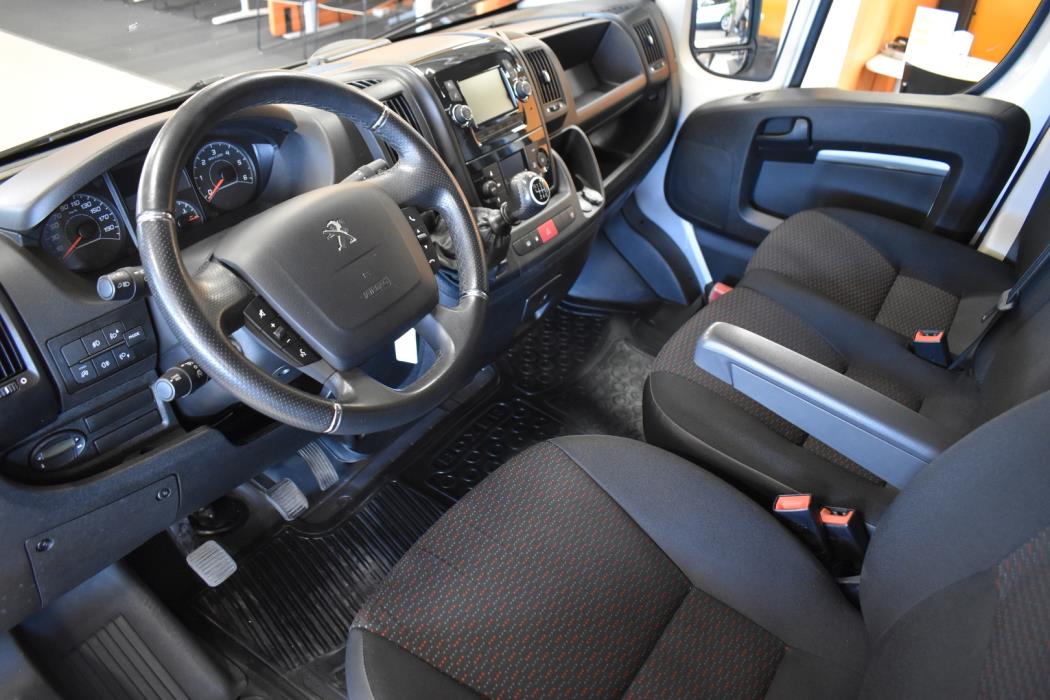 PEUGEOT Boxer 2020