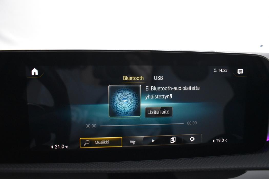 MERCEDES-BENZ A 35 AMG 2021