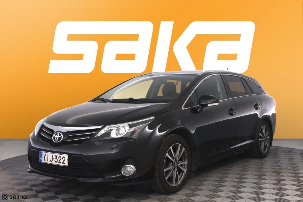 TOYOTA Avensis 2013