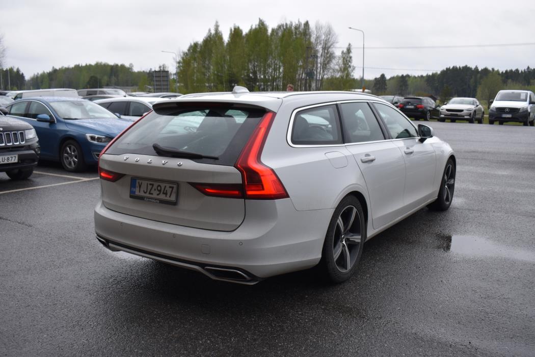 VOLVO V90 2018