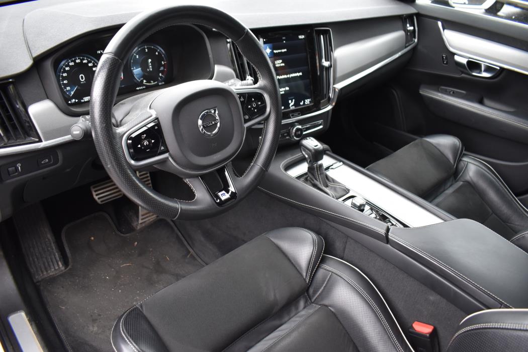 VOLVO V90 2018