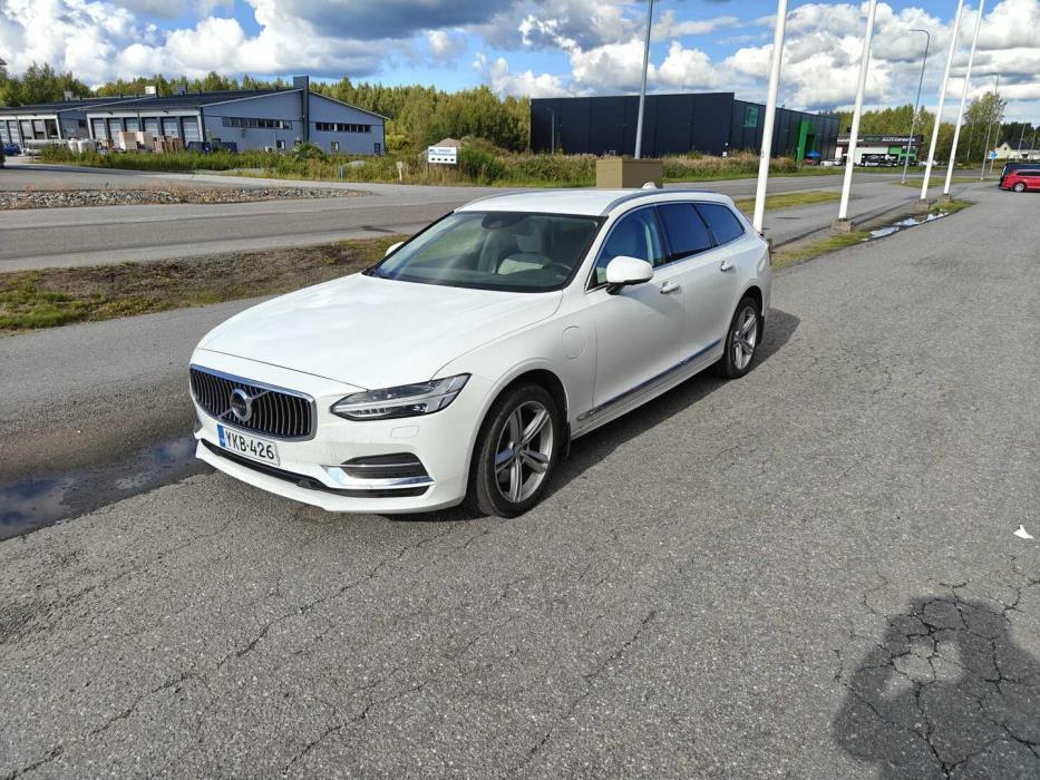 VOLVO V90 2019