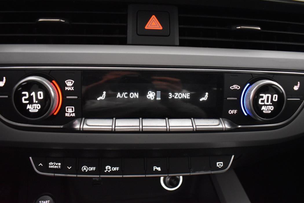 AUDI A4 2020