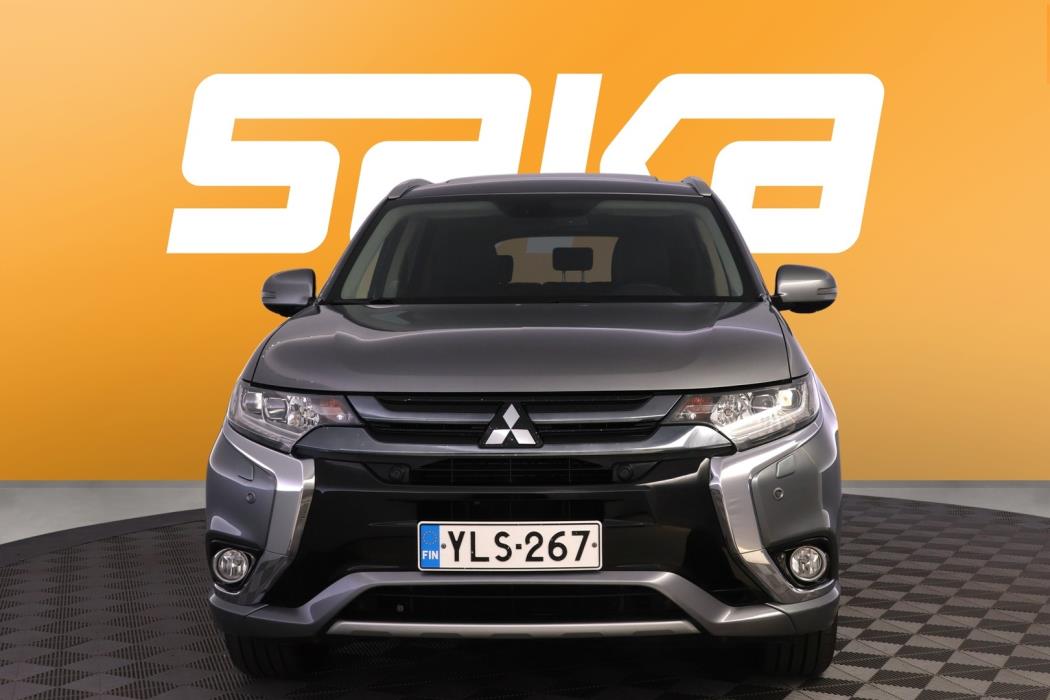 MITSUBISHI Outlander PHEV 2016