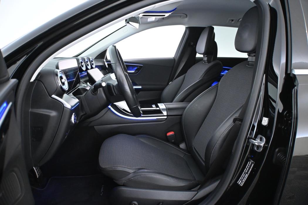 MERCEDES-BENZ C 2023