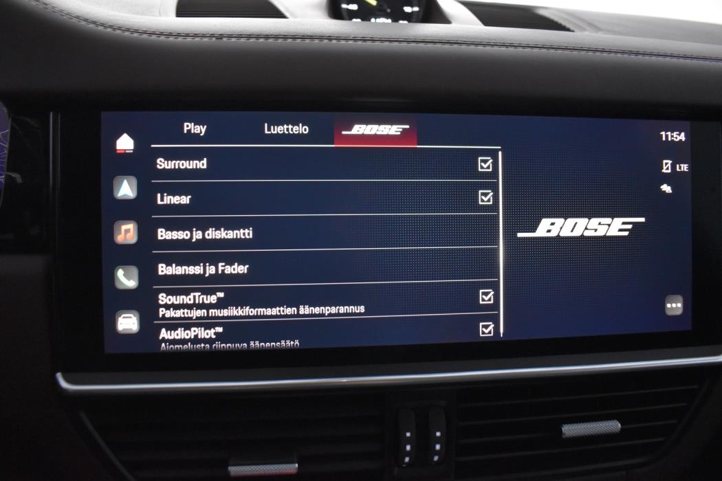 PORSCHE Cayenne 2023