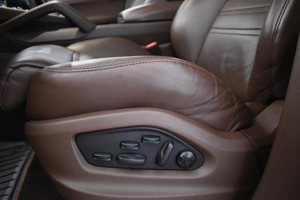 PORSCHE Cayenne 2023