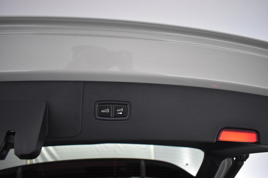 PORSCHE Cayenne 2023