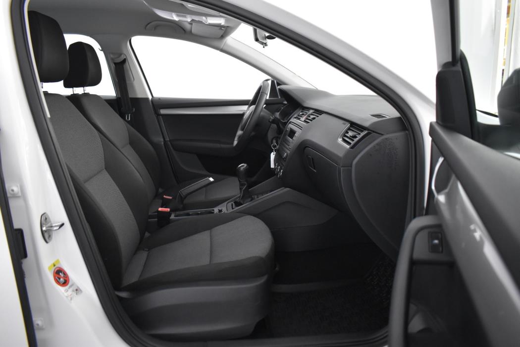 SKODA Octavia 2014