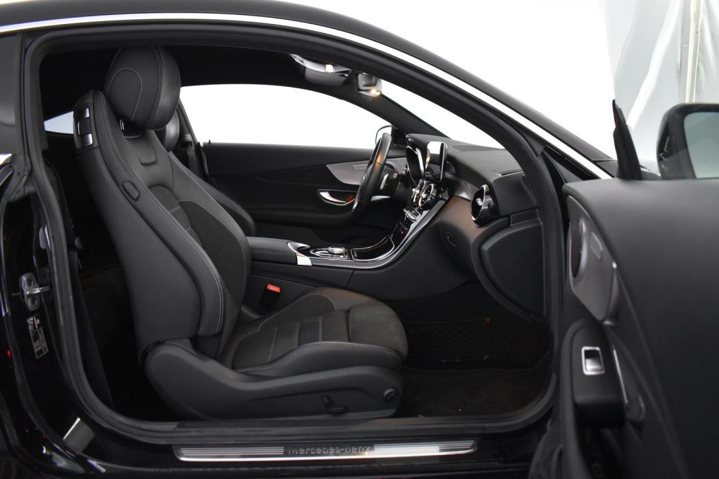 MERCEDES-BENZ C 2020