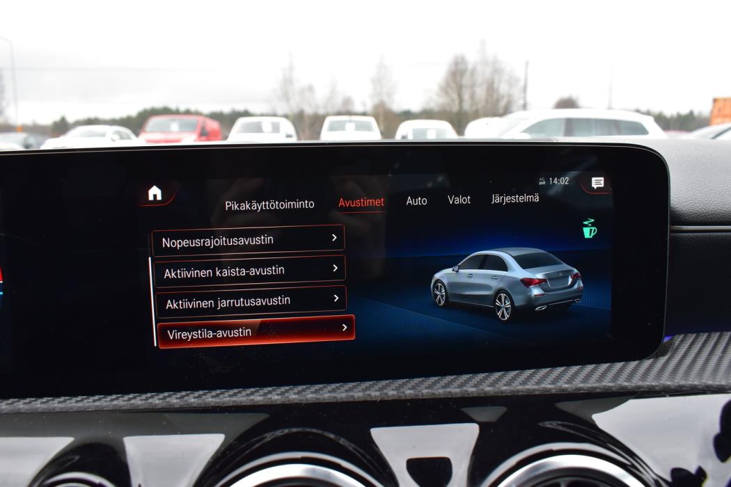 MERCEDES-BENZ A 2021