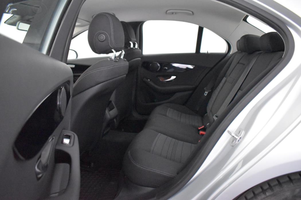 MERCEDES-BENZ C 2016