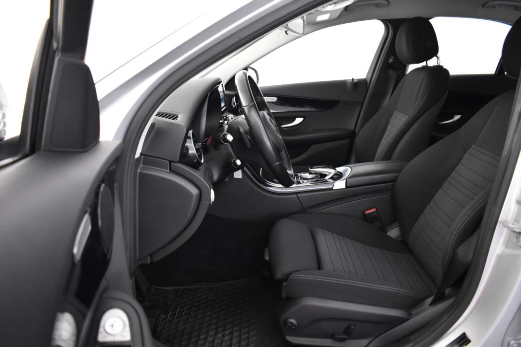 MERCEDES-BENZ C 2016
