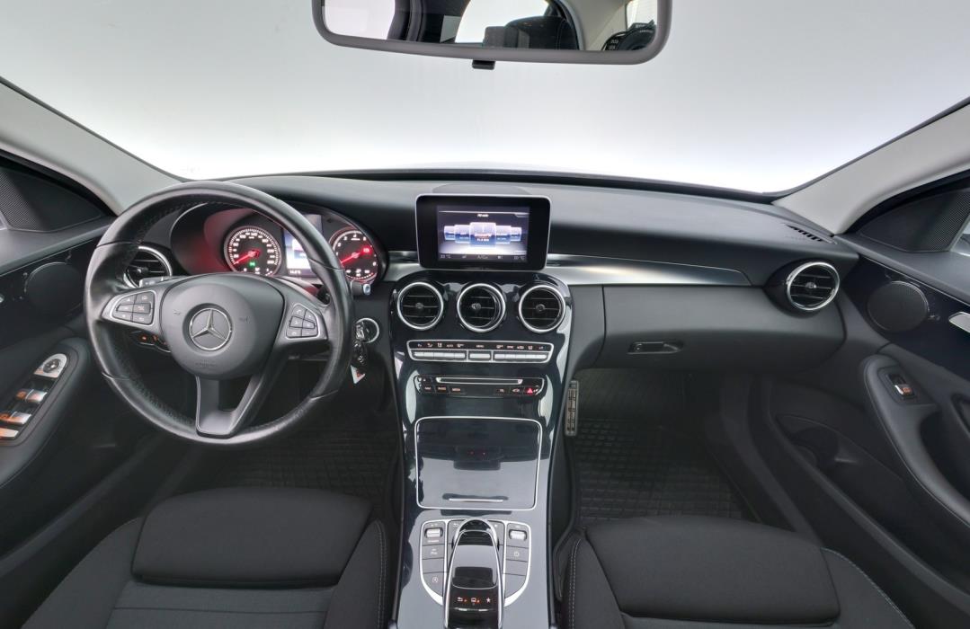 MERCEDES-BENZ C 2016