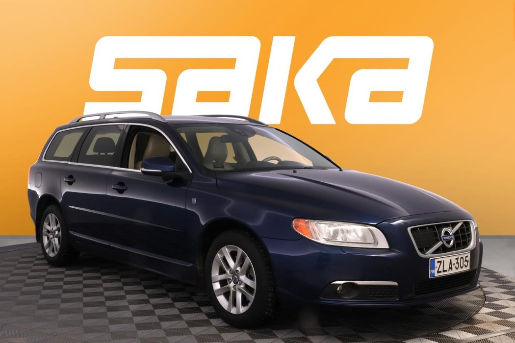 VOLVO V70 2012