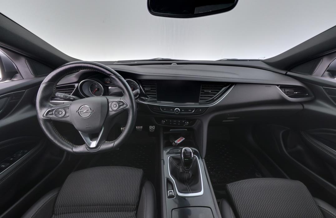 OPEL Insignia 2018