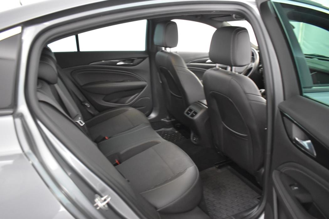 OPEL Insignia 2018