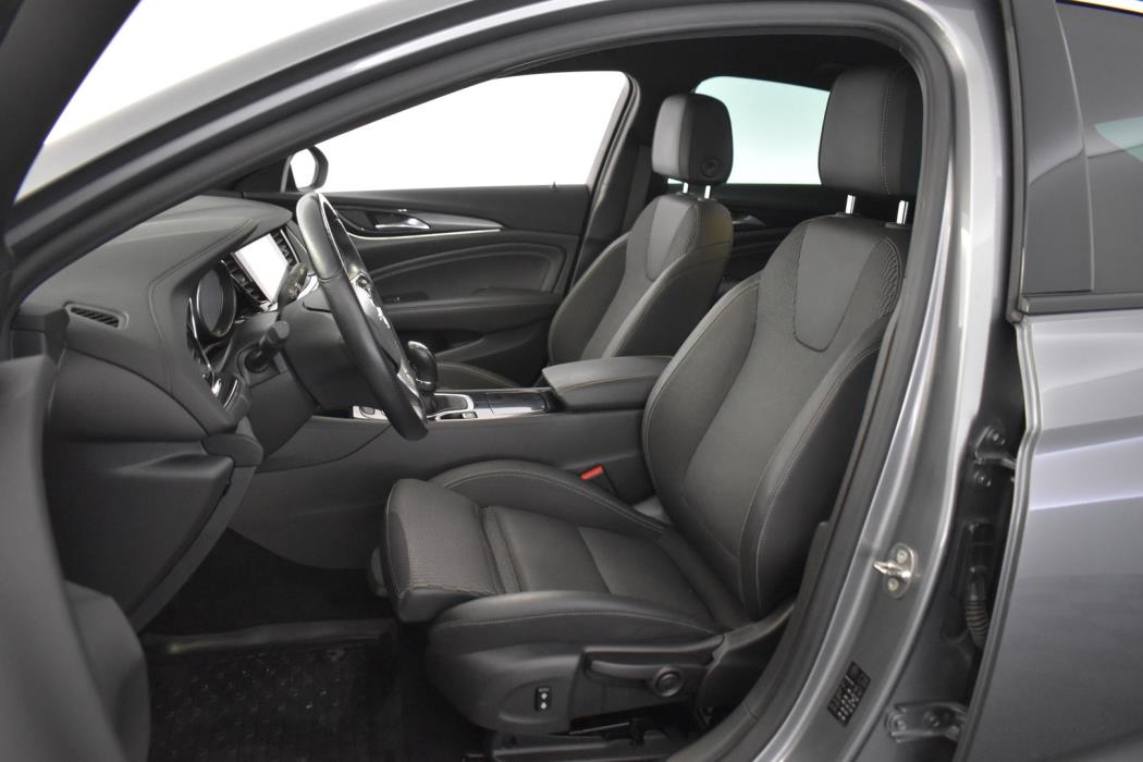 OPEL Insignia 2018