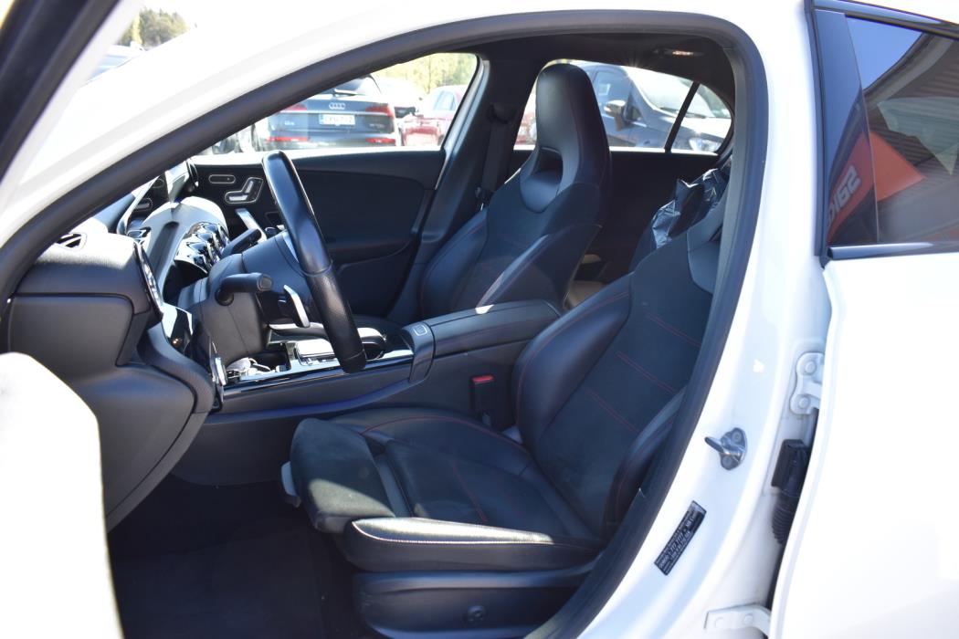 MERCEDES-BENZ A 2018