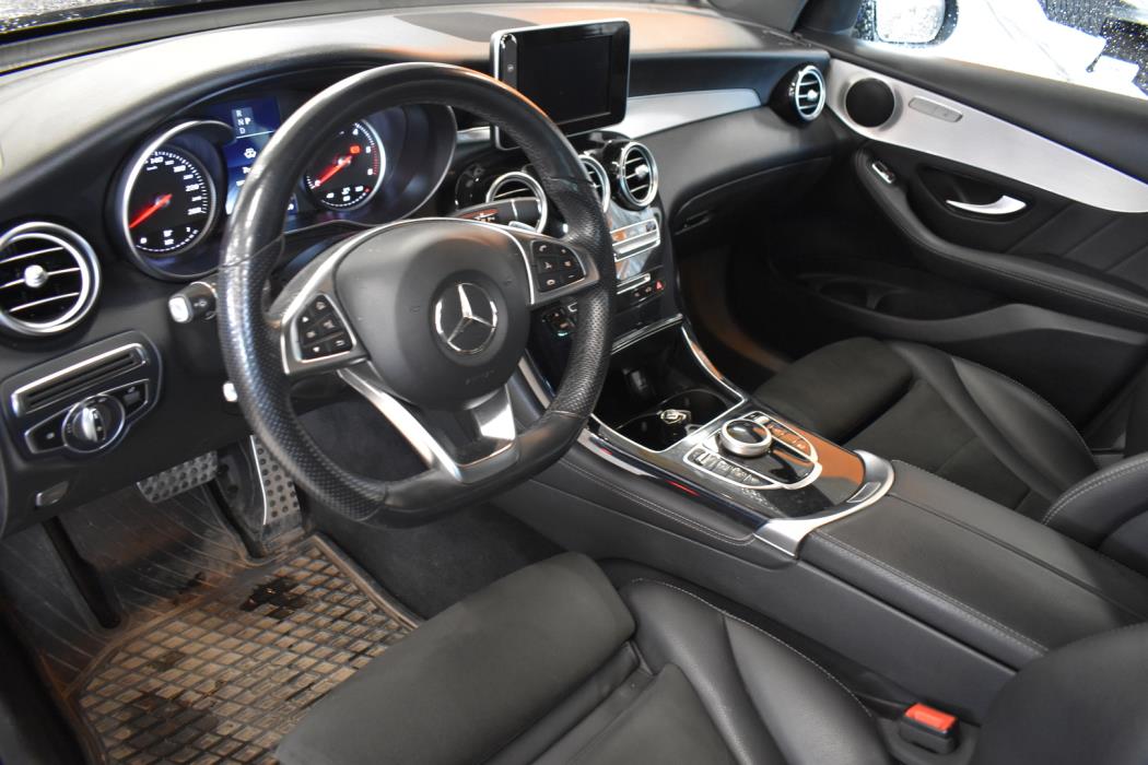 MERCEDES-BENZ GLC 2019