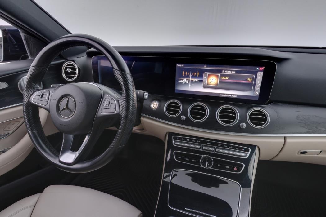 MERCEDES-BENZ E 2017