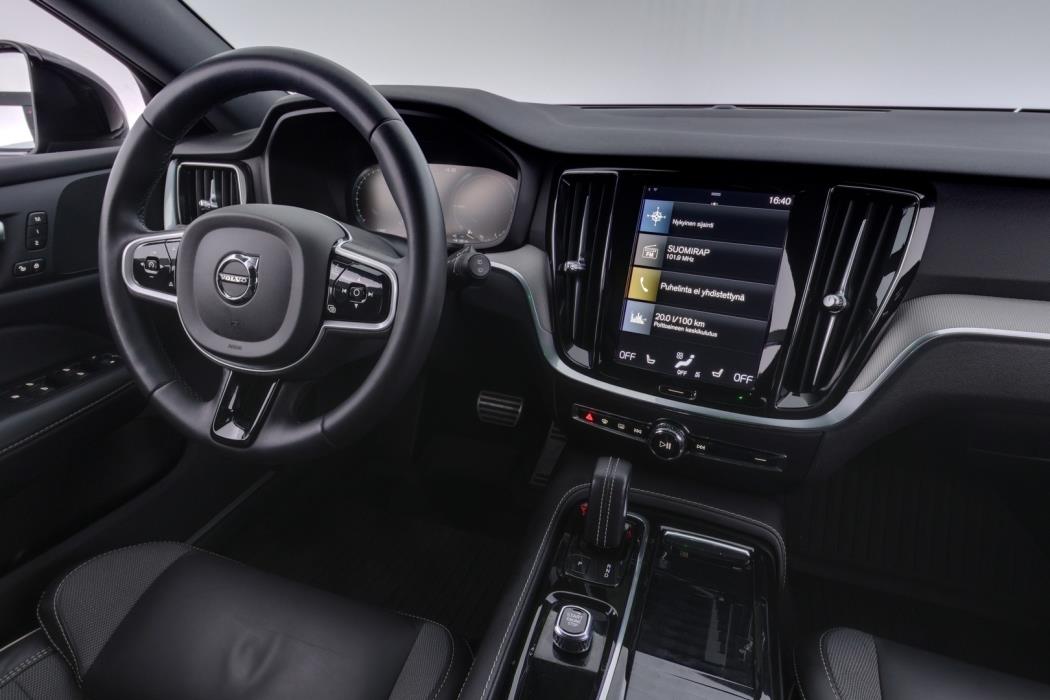 VOLVO V60 2022