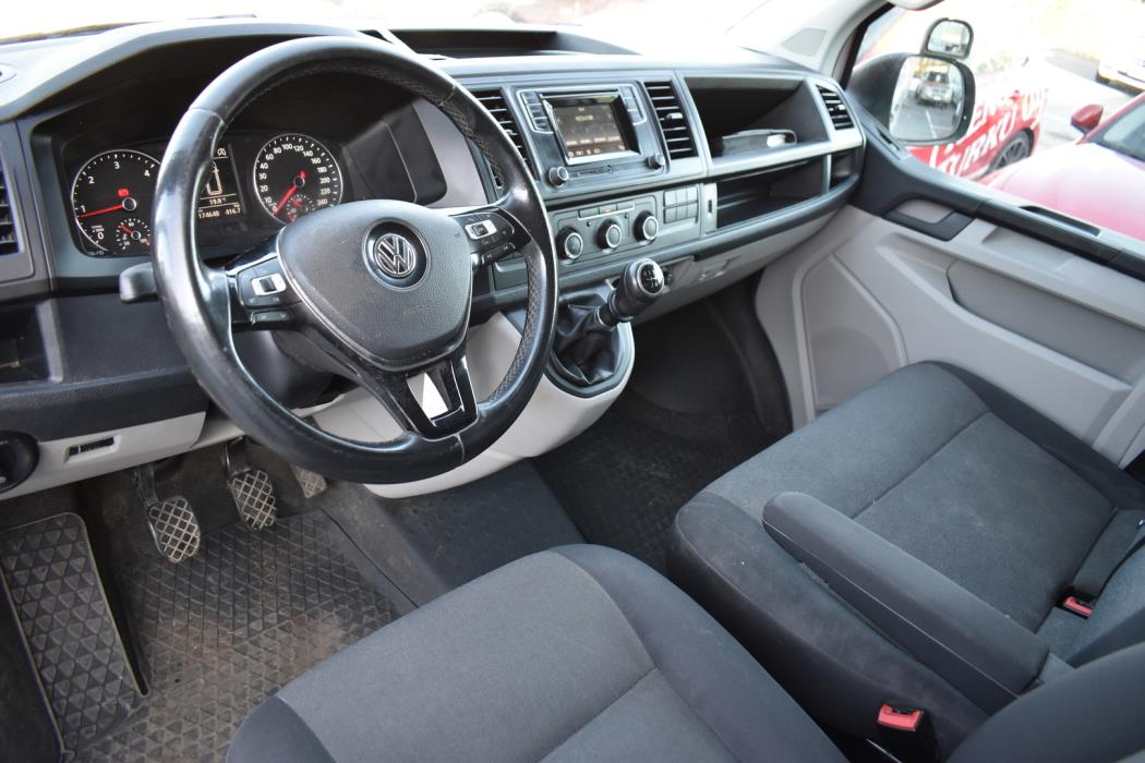 VOLKSWAGEN Transporter 2017