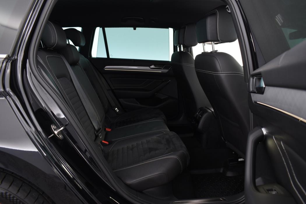 VOLKSWAGEN Passat 2021