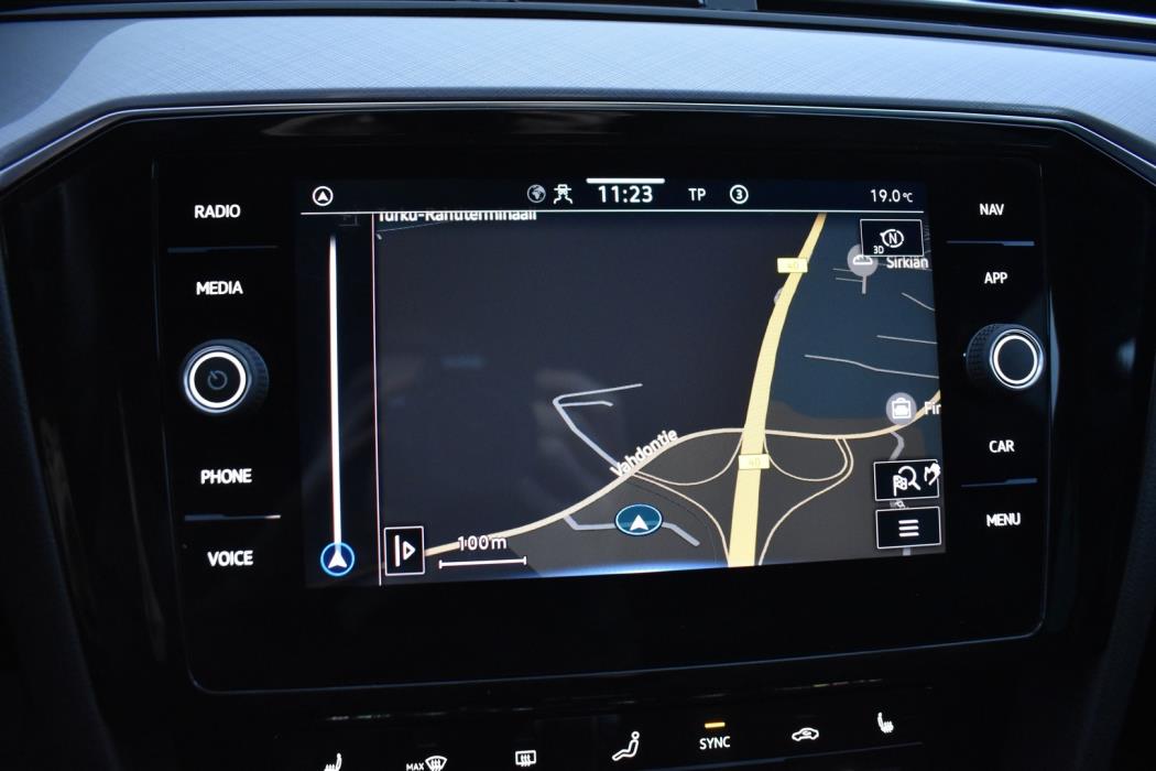 VOLKSWAGEN Passat 2021