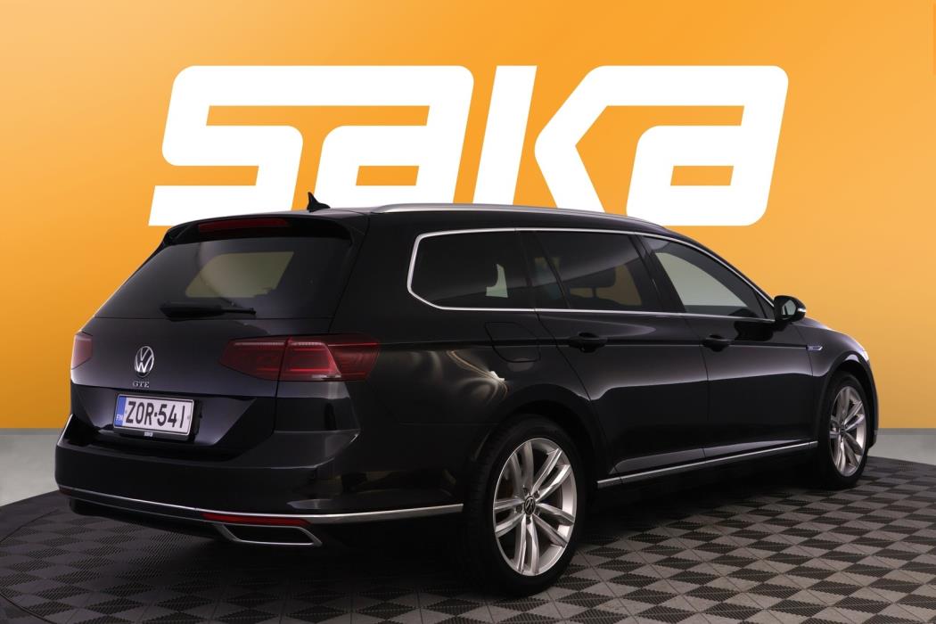 VOLKSWAGEN Passat 2021