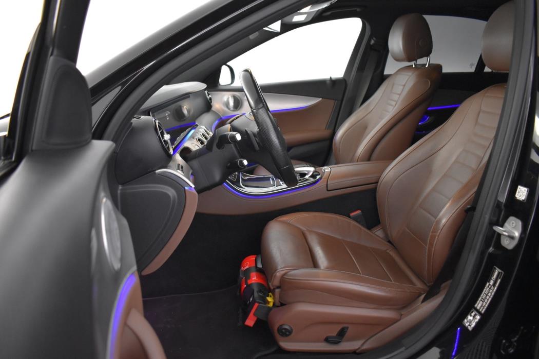 MERCEDES-BENZ E 2016