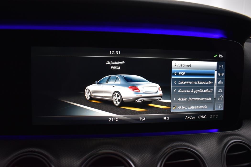 MERCEDES-BENZ E 2016