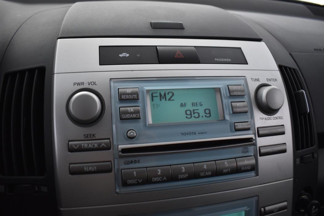 TOYOTA Corolla Verso 2005