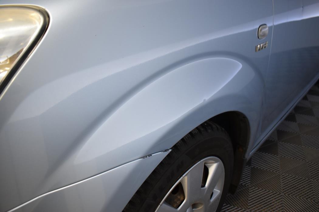 TOYOTA Corolla Verso 2005