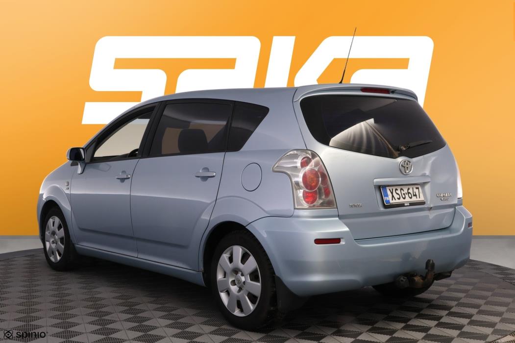 TOYOTA Corolla Verso 2005