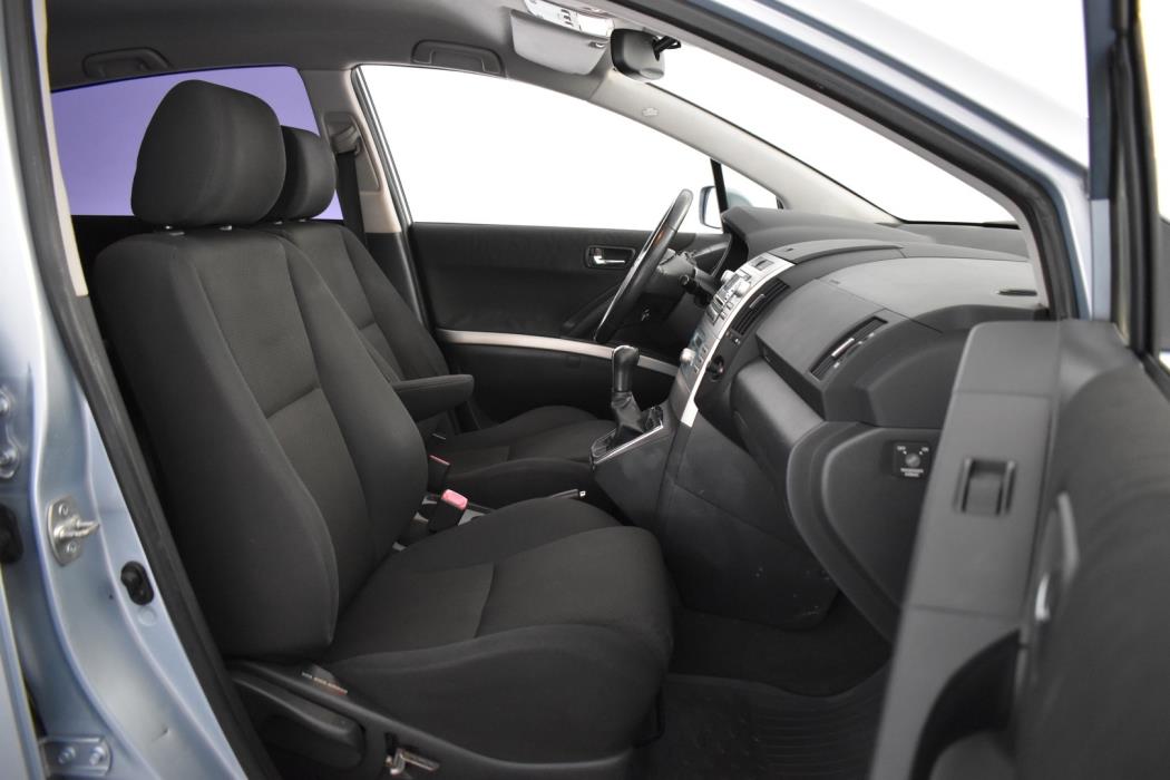 TOYOTA Corolla Verso 2005