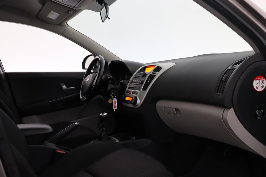 KIA cee'd 2008