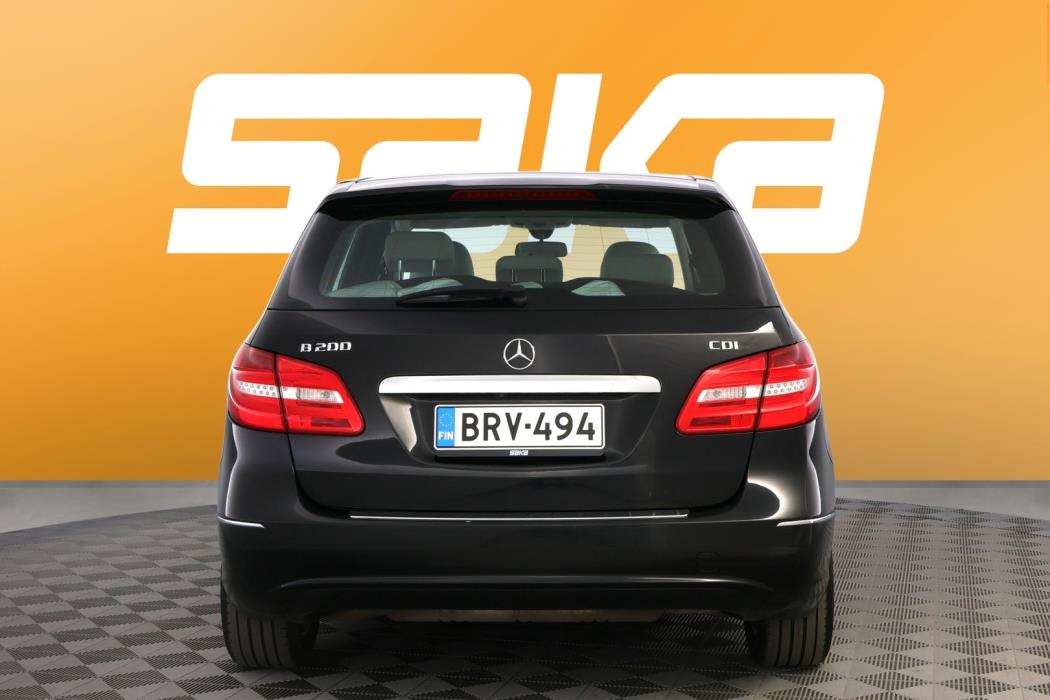 MERCEDES-BENZ B 2014