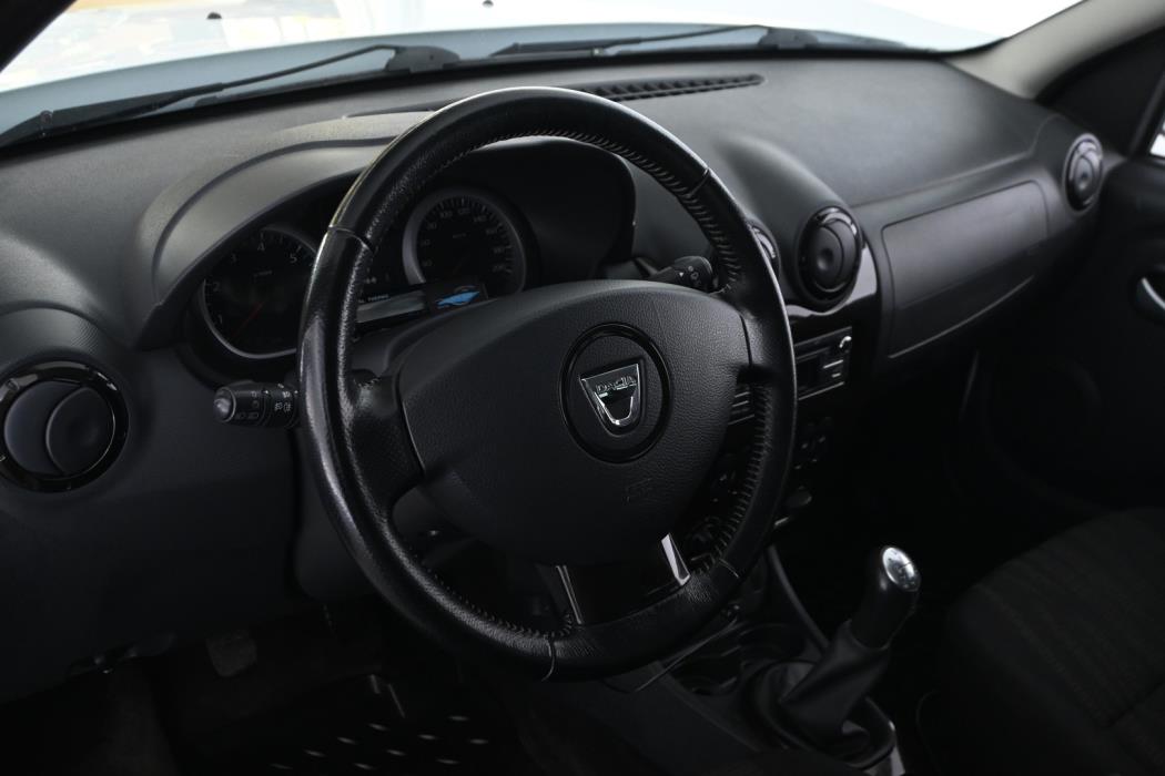 DACIA Duster 2013