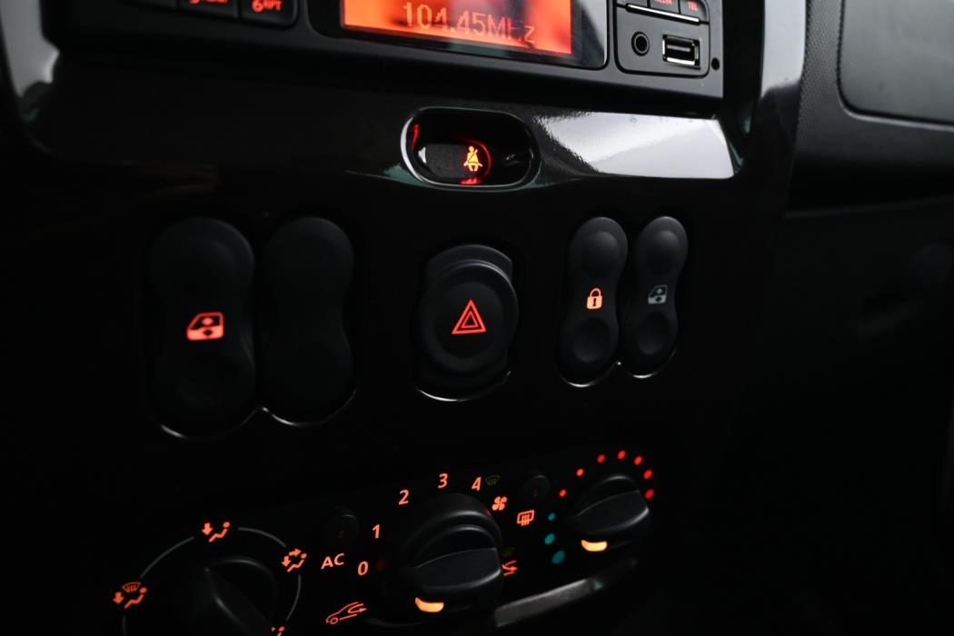 DACIA Duster 2013