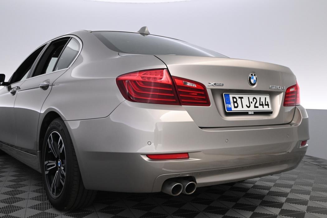 BMW 520 2015