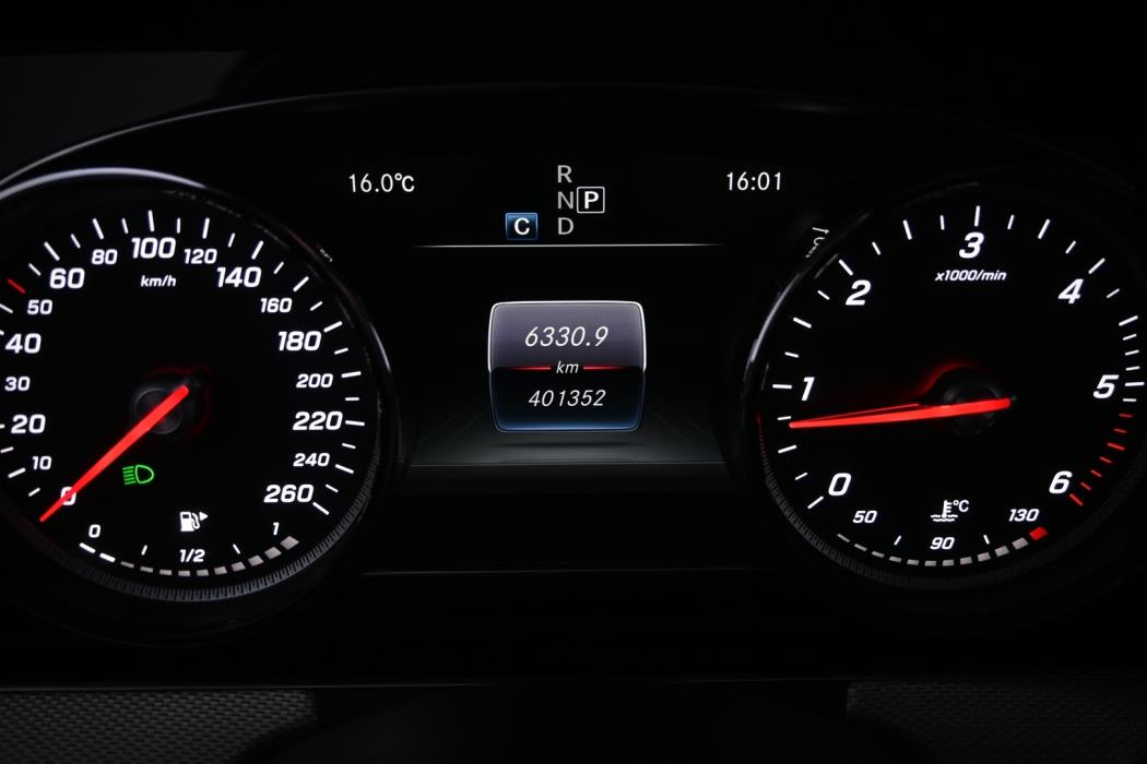 MERCEDES-BENZ E 2017