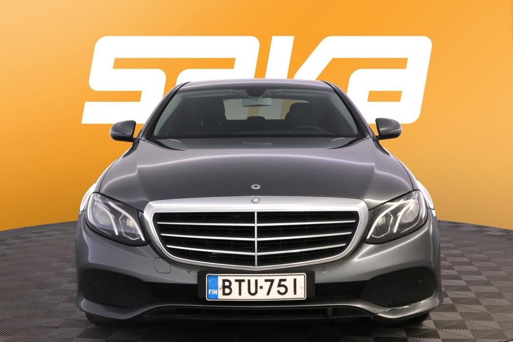 MERCEDES-BENZ E 2017
