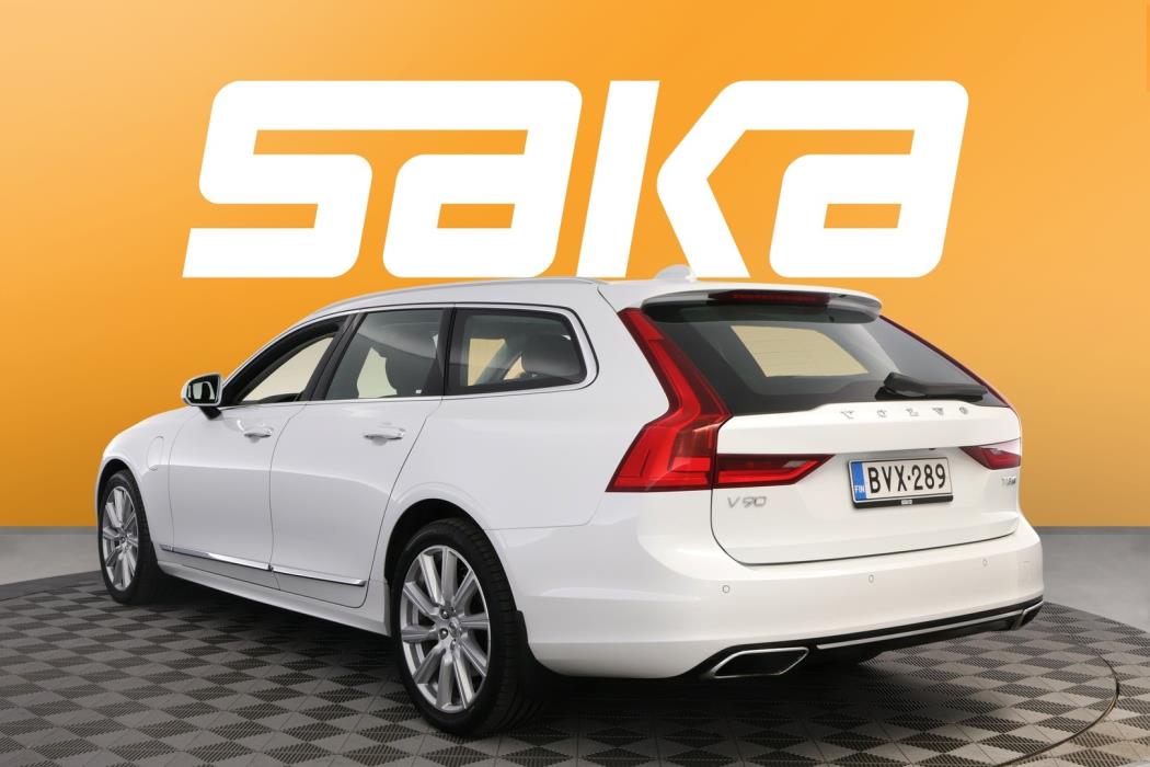 VOLVO V90 2020
