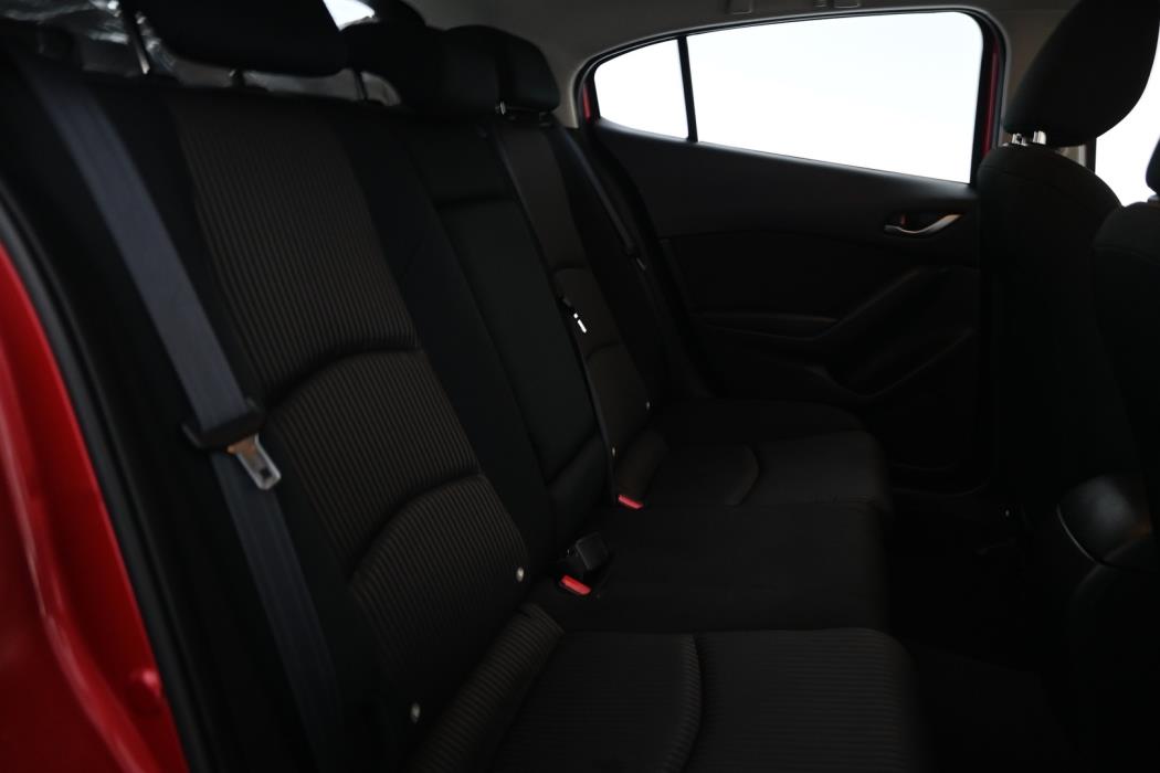 MAZDA 3 2014