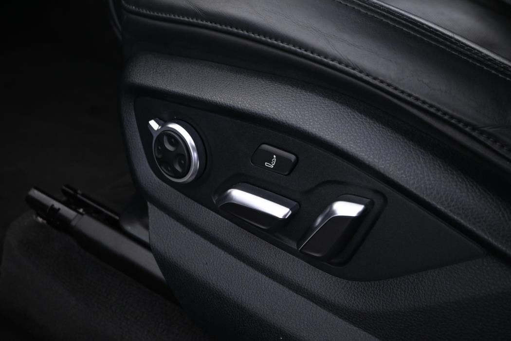 AUDI Q7 2017