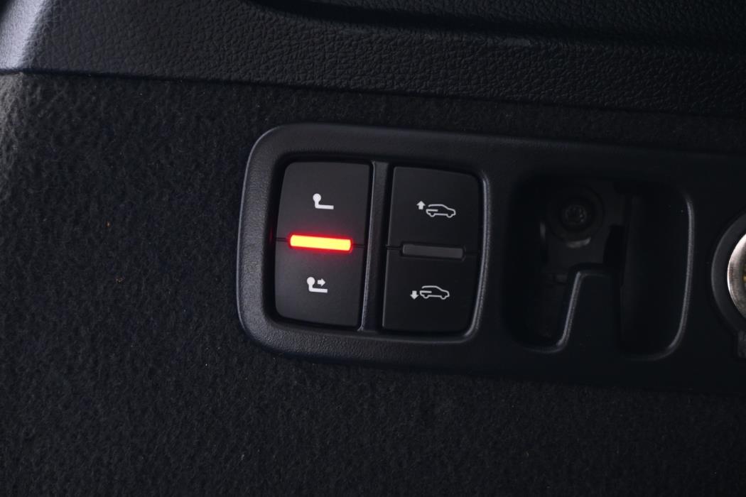 AUDI Q7 2017
