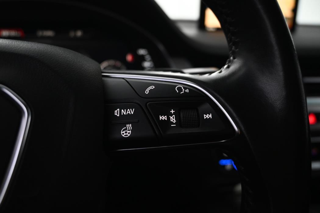 AUDI Q7 2017