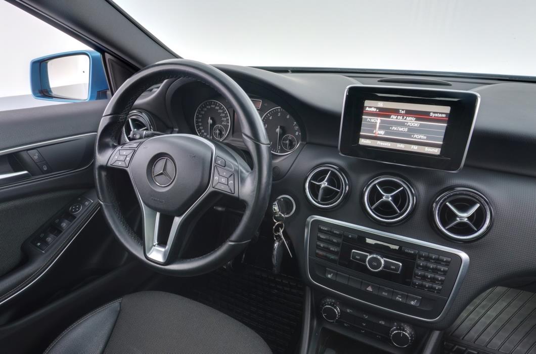 MERCEDES-BENZ A 2014